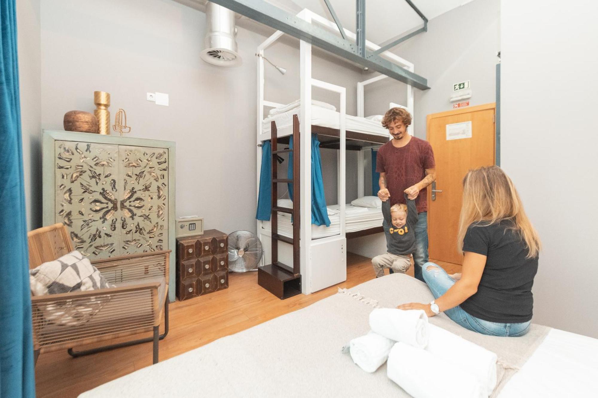 Lisbon Destination Hostel Bilik gambar